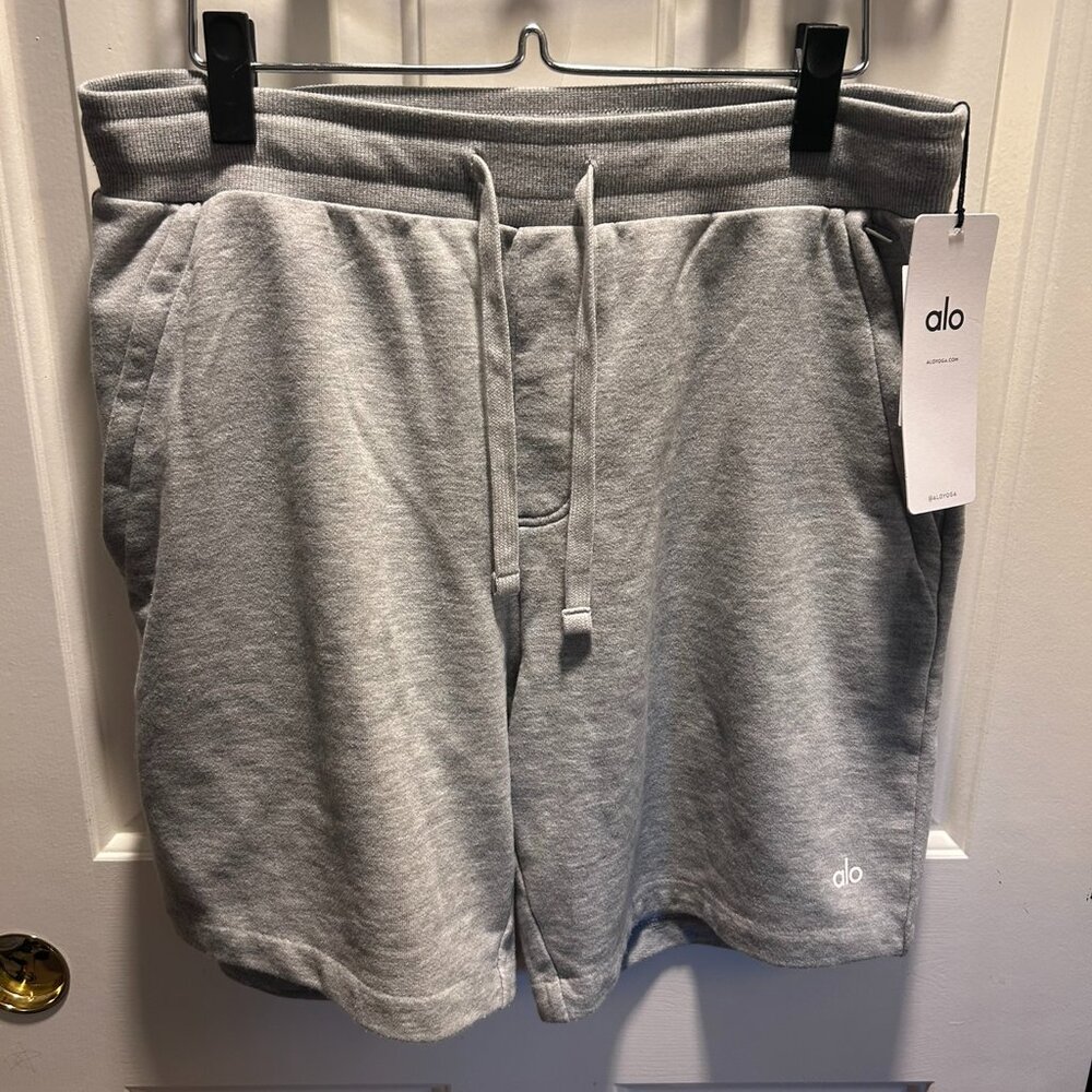 Alo Mens Chill Short